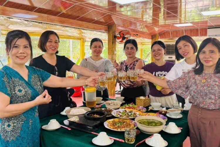 Combo Thuyền Thúng & Ăn Uống Rừng Dừa Bảy Mẫu