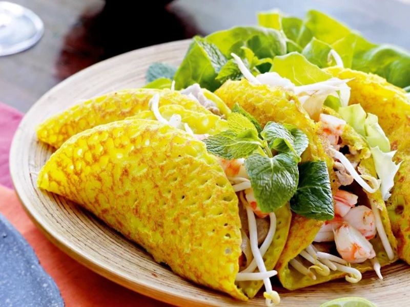 Bánh xèo hải sản