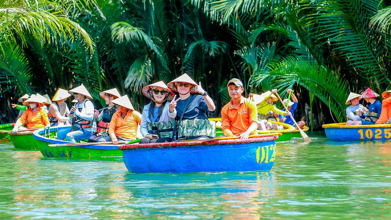 các trải nghiệm tại rừng dừa Bảy Mẫu